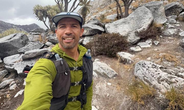 Récord de ascenso en solitario al Pico Colón: una aventura desde Busingueke