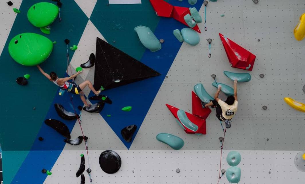 Perseguir el sueño en el circuito mundial de escalada